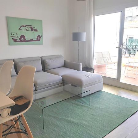 Gaudi Street Apartments Сиджес Экстерьер фото