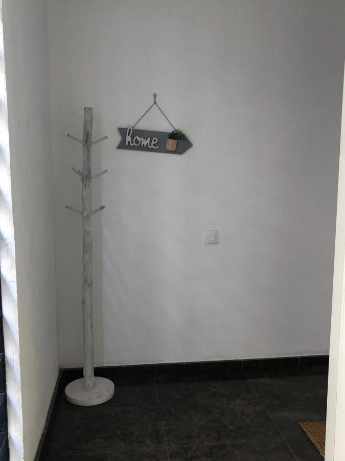 Gaudi Street Apartments Сиджес Экстерьер фото