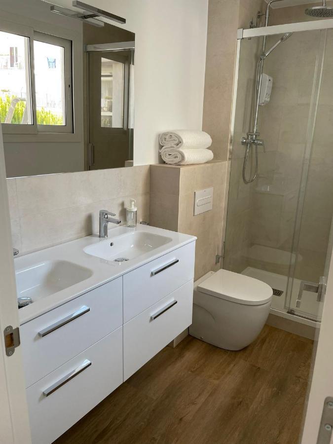 Gaudi Street Apartments Сиджес Экстерьер фото