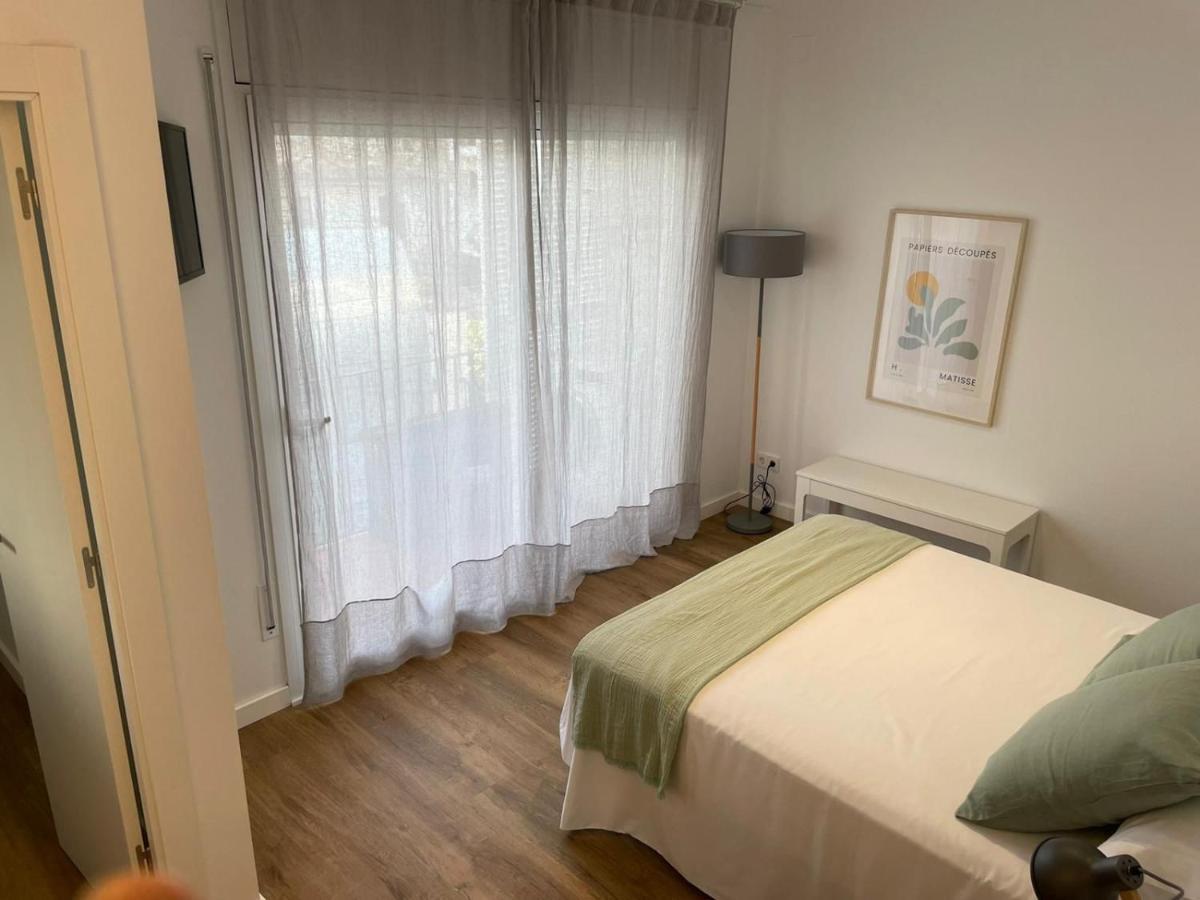 Gaudi Street Apartments Сиджес Экстерьер фото