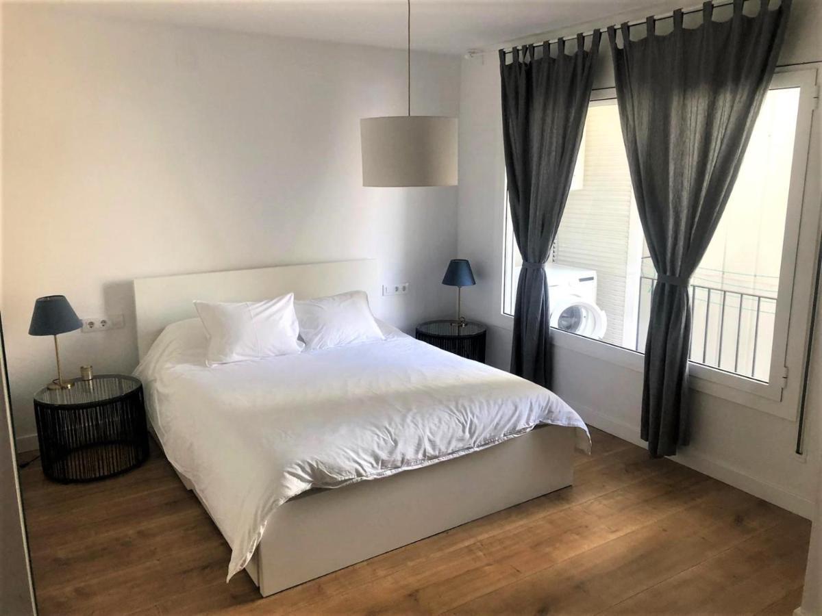 Gaudi Street Apartments Сиджес Экстерьер фото